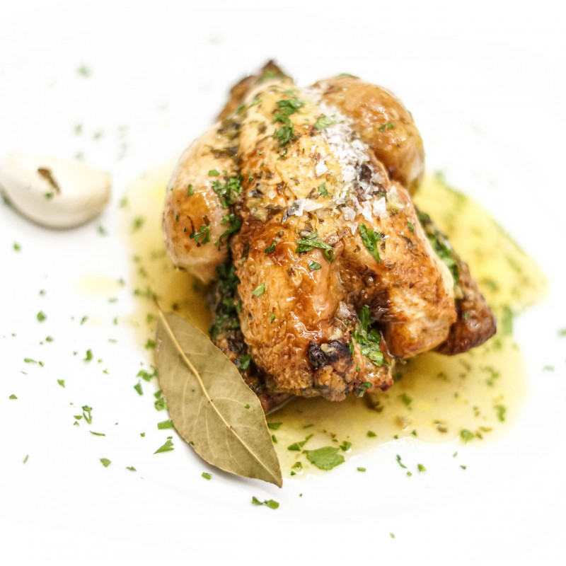 Coquelet asado Label Rouge al ajillo