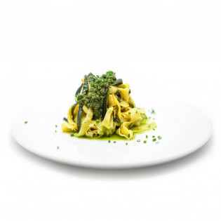 Parpadelle con calabacín y pesto (600 grs)