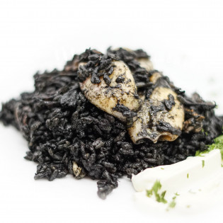 ARROZ NEGRO CON CHIPIRONES 600 gramos