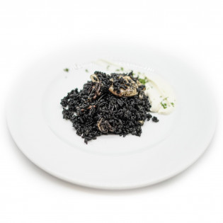ARROZ NEGRO CON CHIPIRONES 600 gramos