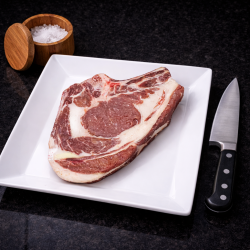 Chuletón Alto de vaca de raza Angus