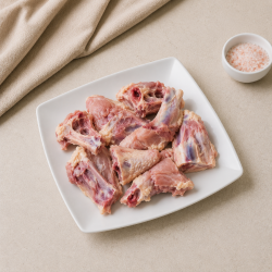 Carcasas de pollo blanco troceadas (1 und)